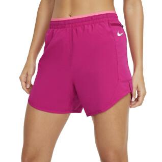 Pantalones cortos de mujer Nike Tempo Luxe 5in